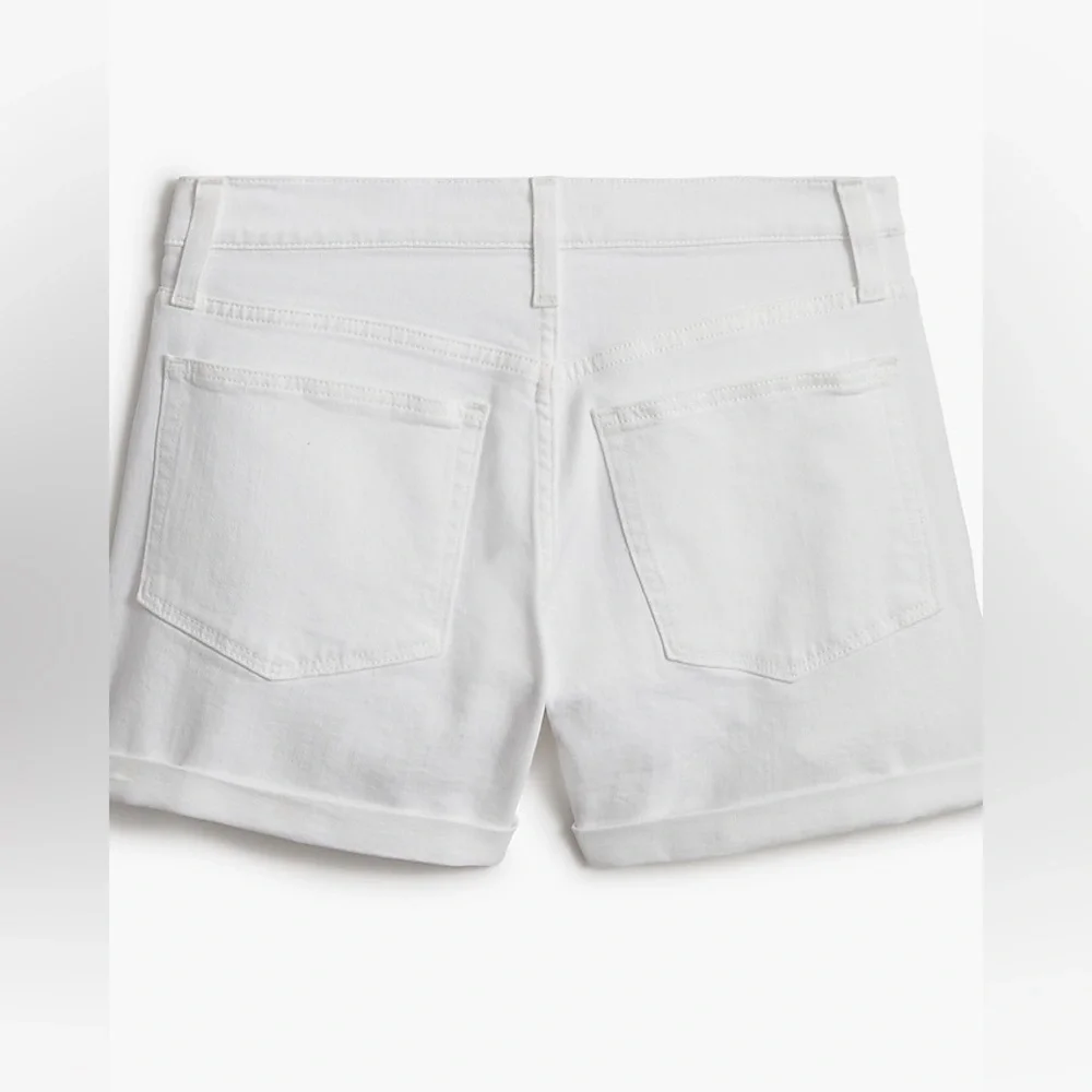 J Crew NWT Classic denim short BP277